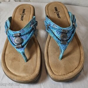 Minnetonka Silverthorne Sandals Size 10 Turquoise braided Silverstone accents